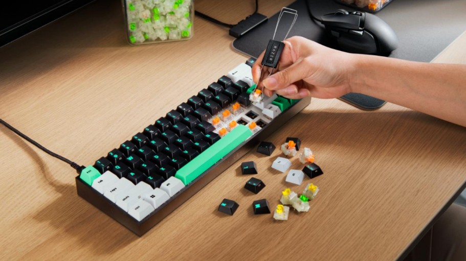 Razer Reclusa X Mini 65% Resmi Diperkenalkan, Keyboard Gaming Compact dengan Kustomisasi Bebas