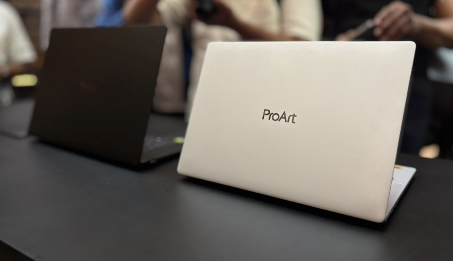 ASUS ProArt P14 dan P16 Resmi, Harga Nyaris Rp114 Juta!