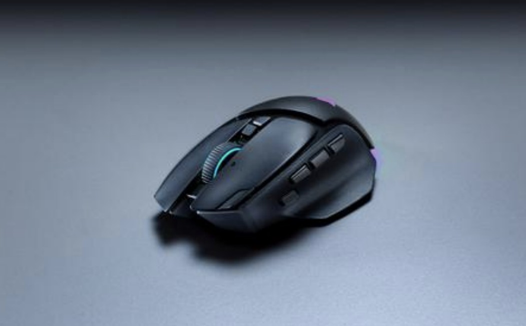 Razer Basilisk V4 Pro Resmi Hadir, Bawa Sensor 50K DPI