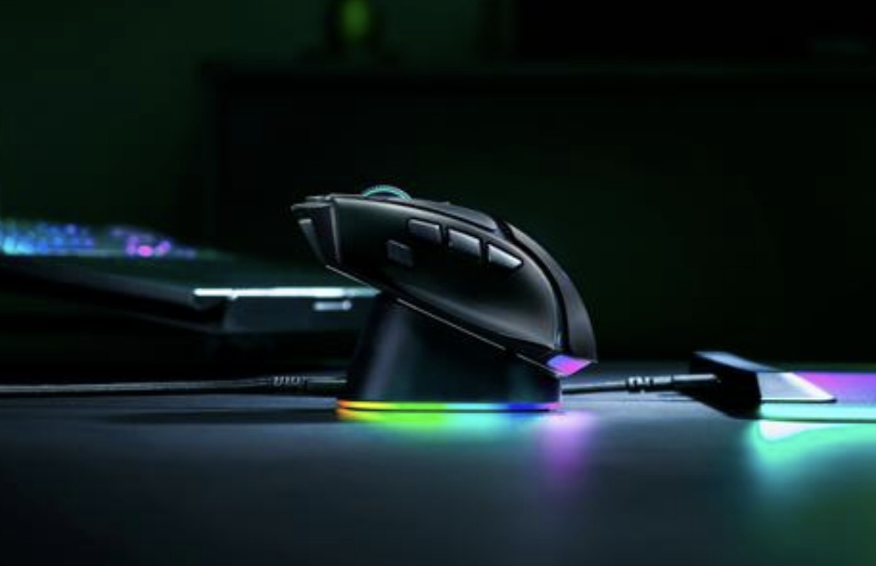 Razer Basilisk V4 Pro Resmi Hadir, Bawa Sensor 50K DPI